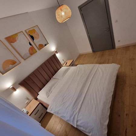 Ultra-Central 1 Bed Apartment, Str Nicolae Iorga Baia Mare Dış mekan fotoğraf